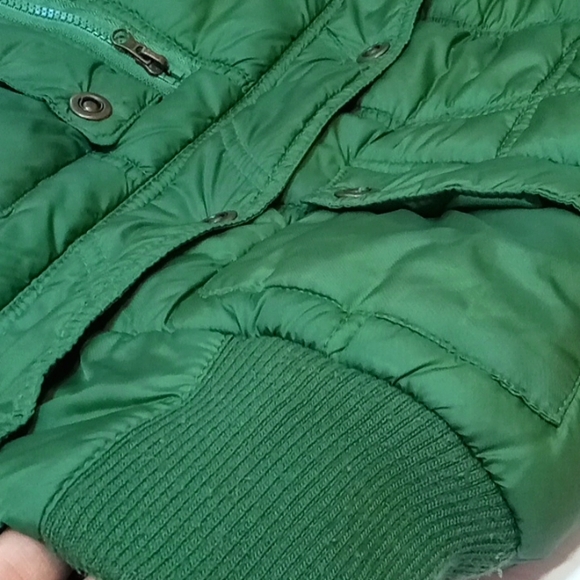 Kids Vest-green|fur hood - Picture 3 of 5